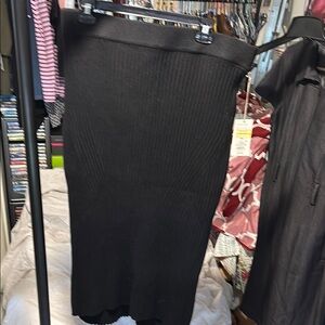 🌺 A New Day Black Ribbed Midi Pencil Skirt